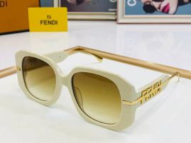 Picture of Fendi Sunglasses _SKUfw49434846fw